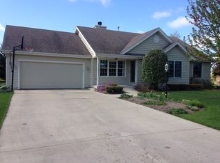 6413 Ptarmigan Rd, Racine, WI 53406