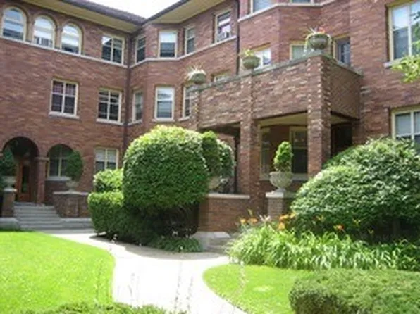508 Lee St APT 1, Evanston, IL 60202