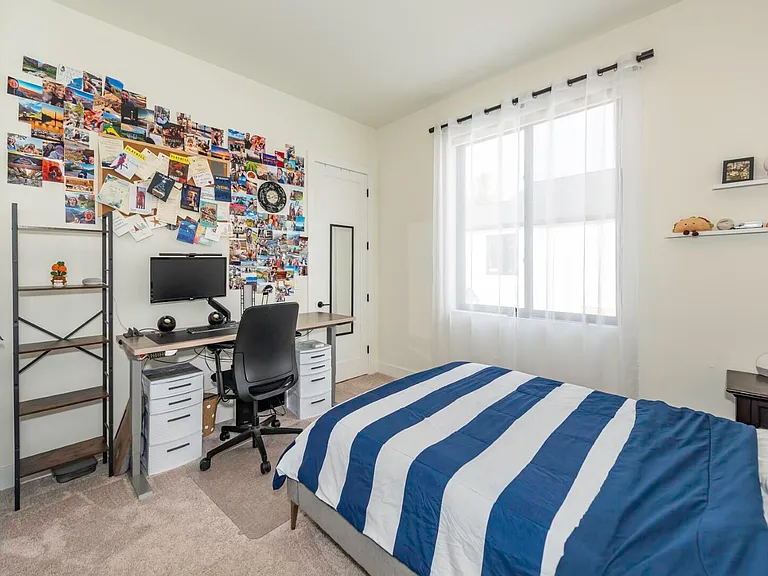 1858 Upland Dr — Photo 44