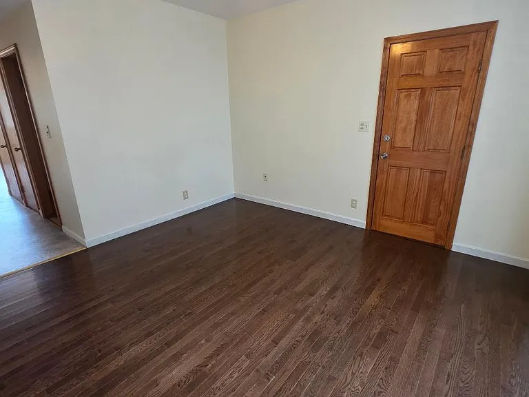 145 Suffolk St #1 — Photo 10