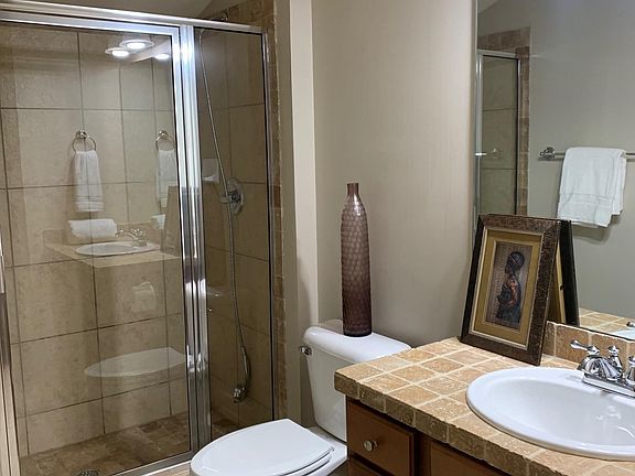 3rd image of 3707 James Hill Cir
