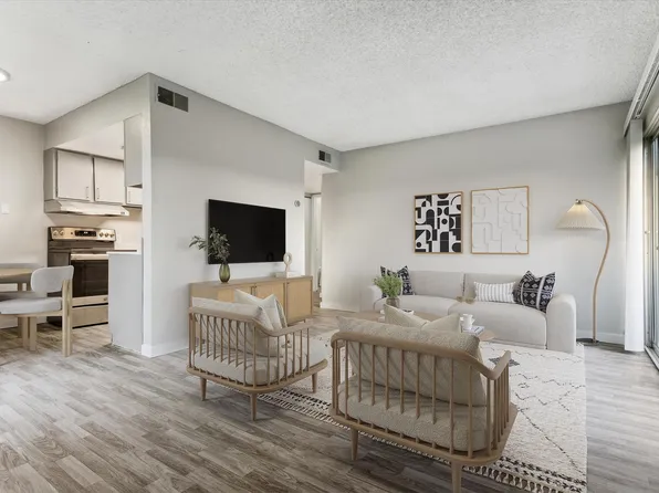 Westlake, 3322 W 13th St #326, Greeley, CO 80634