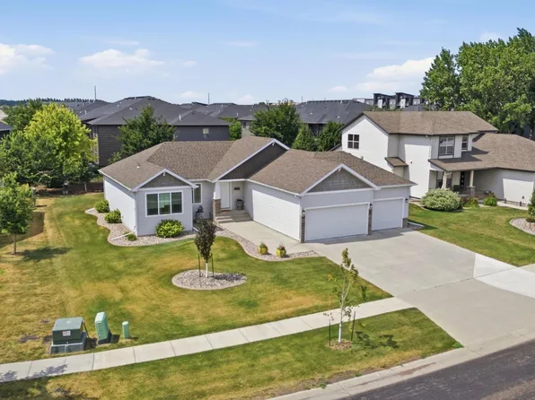 3539 55th St S, Fargo, ND 58104