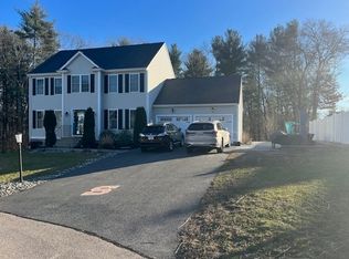 15 Harris Cir, Stoughton, MA 02072