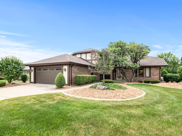 8247 Shipston St, Orland Park, IL 60462