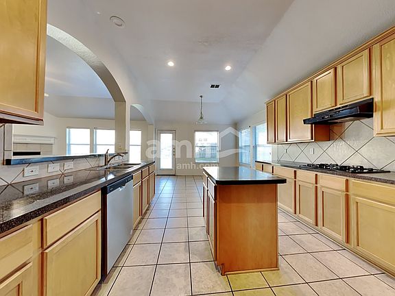 4th image of 7417 Summer Meadows Dr