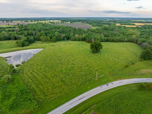SE Pp Hwy, Leeton, MO 64761