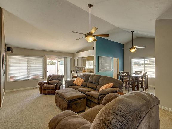 5th image of 1521 E Dava Dr