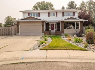 39 N Eton Rd W, Lethbridge, AB T1K 4T9