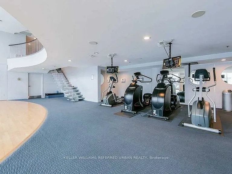 323 Richmond St E #201 — Photo 24