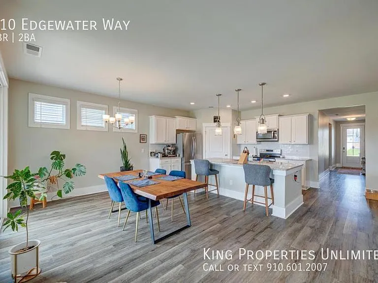 410 Edgewater Way — Photo 23