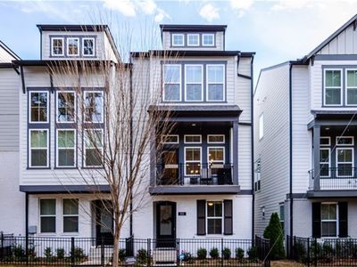 915 Katie Kerr Dr, Decatur, GA, 30030