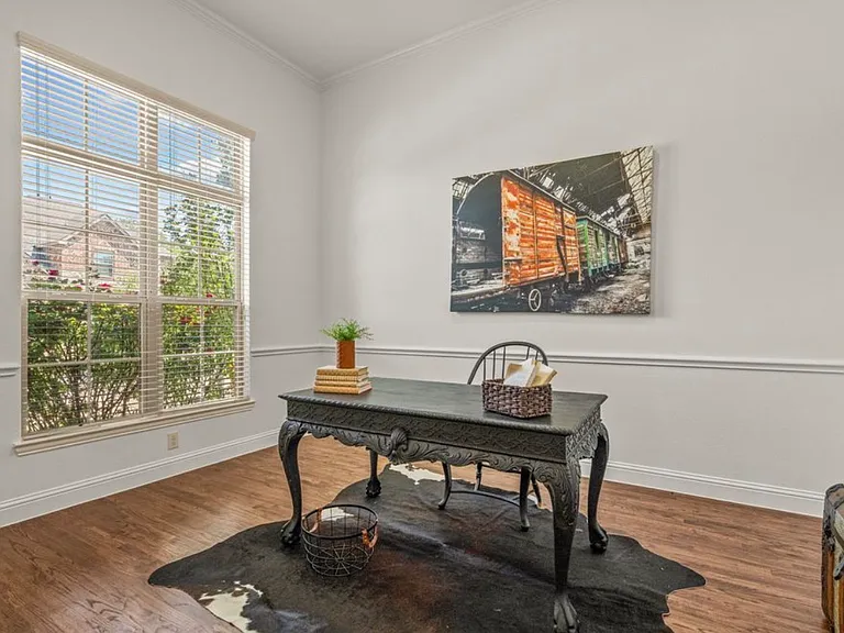 5317 Fern Valley Ln — Photo 11