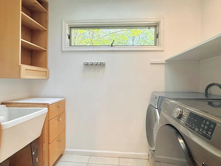 6819 Selkirk Dr — Photo 82