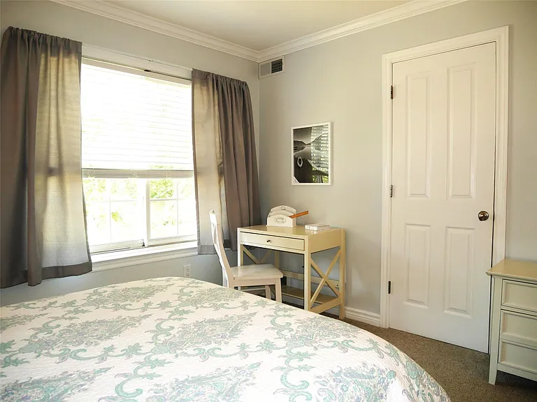 444 S Chester St #413 — Photo 24