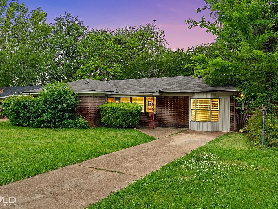 2502 Ormond Pl