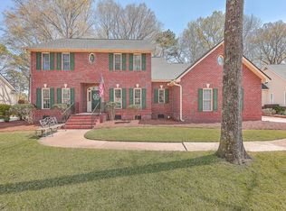 8733 E Fairway Woods Cir, North Charleston, SC 29420