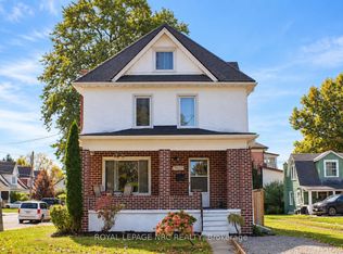 5020 McRae St, Niagara Falls, ON L2E 1P3