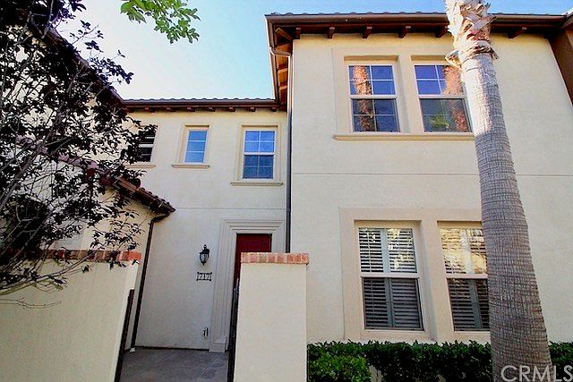 1st image of 717 S Casita St