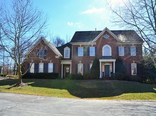 43297 Crystal Lake St, Leesburg, VA 20176