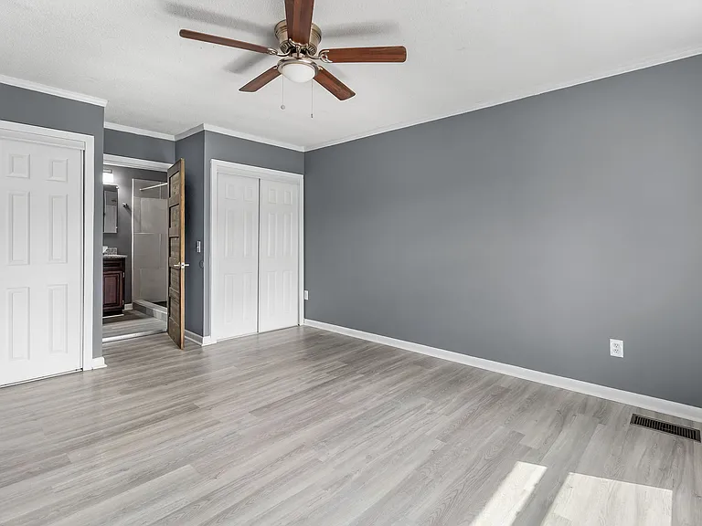 47 Moore Dr — Photo 11
