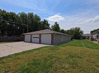 1709 9th Ave, Kearney, NE 68845