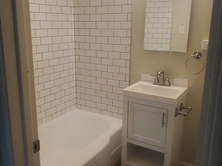 Bermuda Apartments — Photo 38