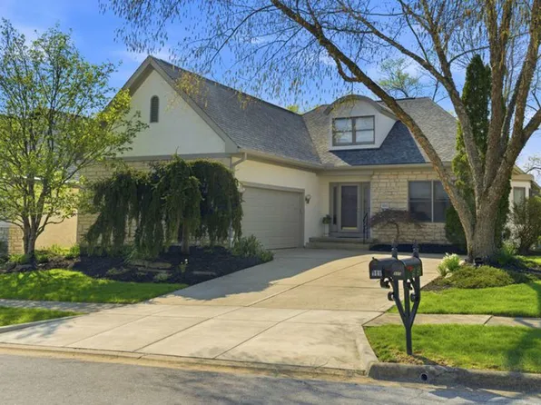985 Linworth Village Dr, Columbus, OH 43235