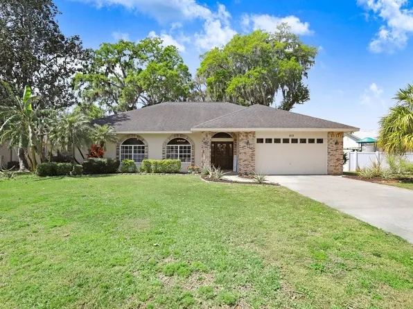 512 Caulder Park Rd, Seffner, FL 33584