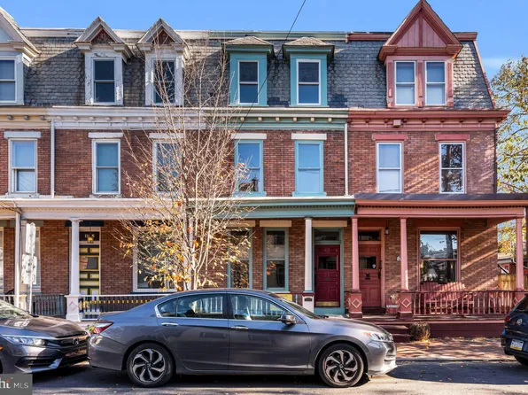 1103 Penn St, Harrisburg, PA 17102