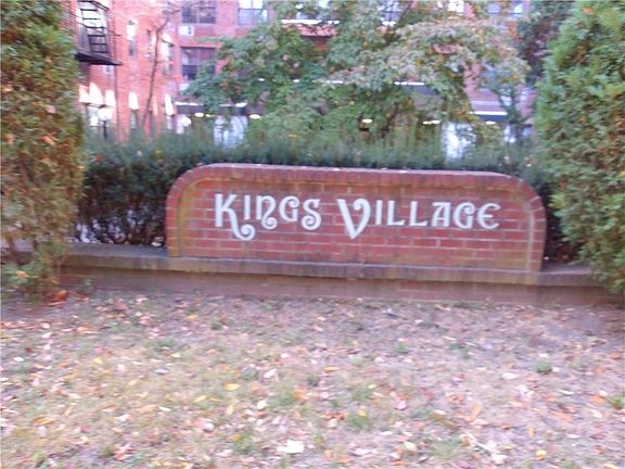 2nd image of 1200 E 53rd St APT 7B
