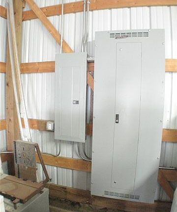 3rd image of 3220 Crystal Heights Ln