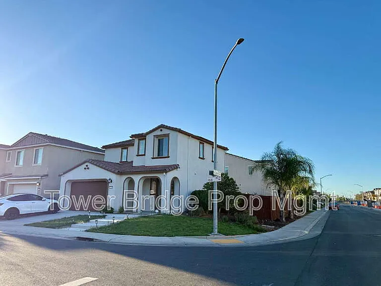 7387 Filo Way — Photo 3