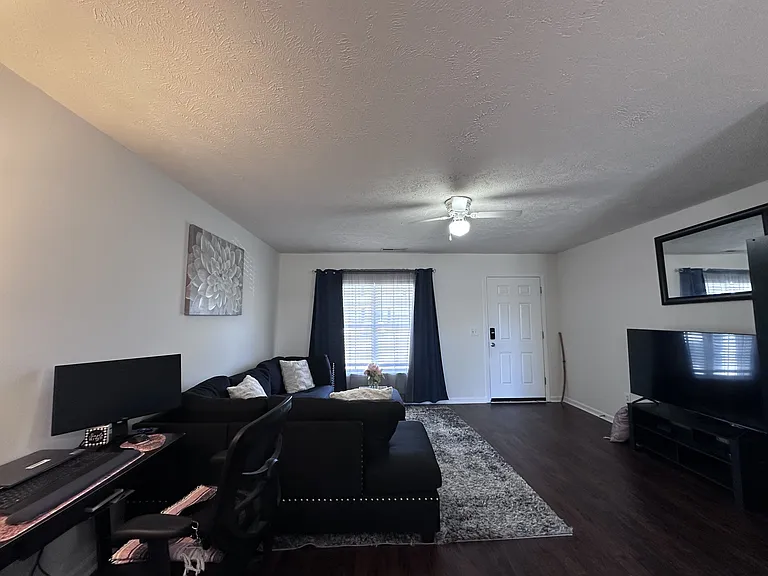 2961 S Rutherford Blvd #D8 — Photo 7