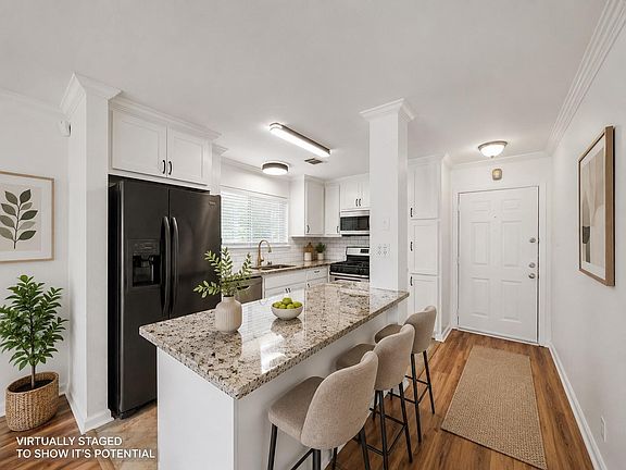 3rd image of 6139 Lone Prairie Way