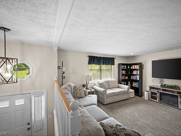 4th image of 130 Wakefield Dr