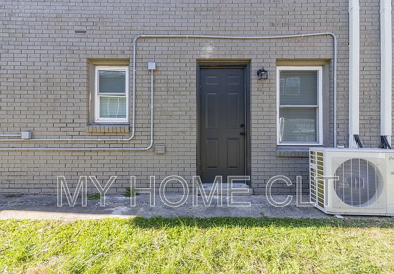 931 Cantwell St #1 — Photo 21