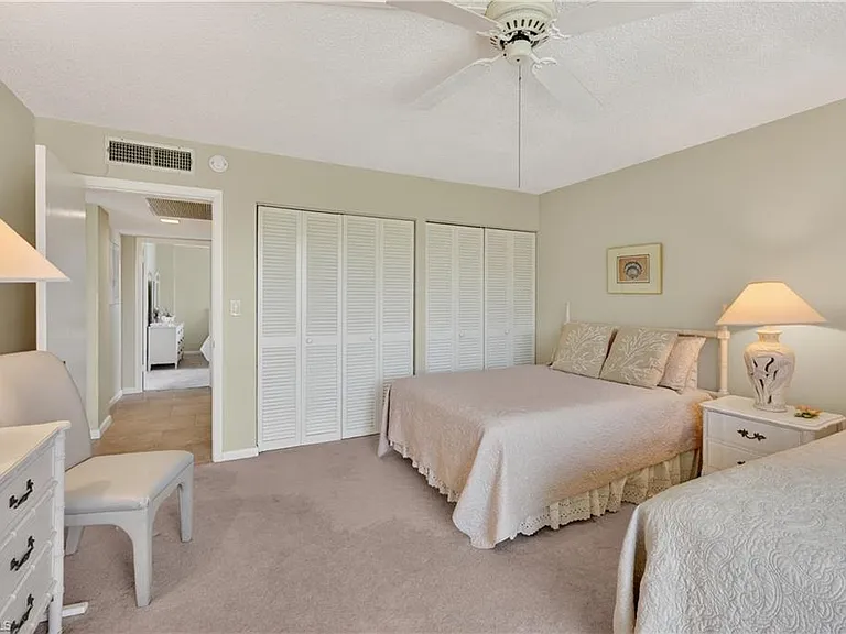 5 Bluebill Ave #201 — Photo 24