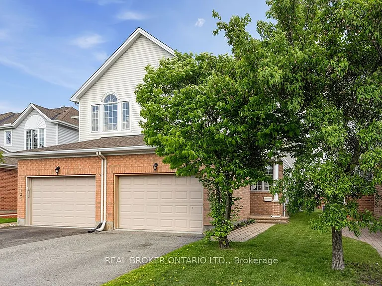 1133 Clyde Ave — Photo 2