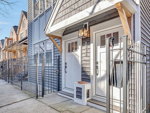 2nd image of 2938 N Sawyer Ave #1