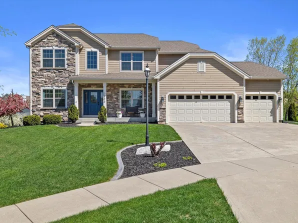 3806 Woodland TRAIL, Waukesha, WI 53188