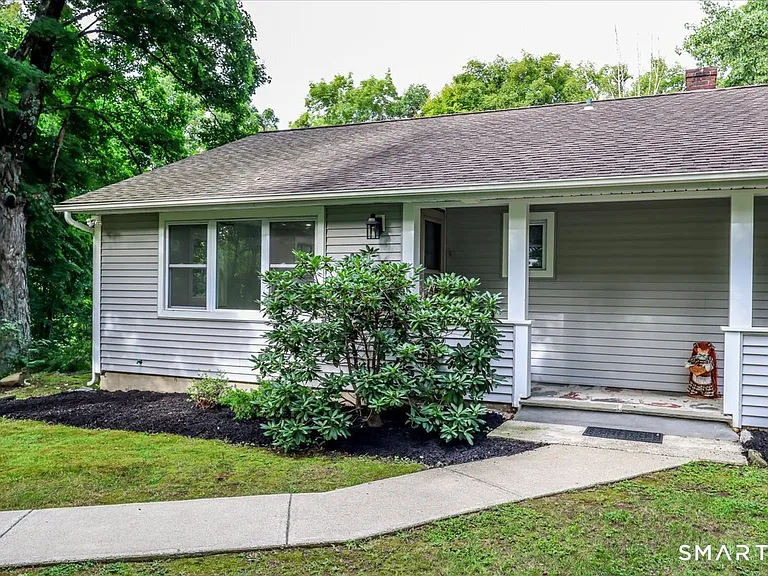 48 Candlewood Lake Rd #1 — Photo 26