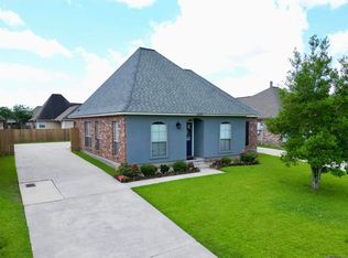 40471 Cross Creek Ave, Gonzales, LA 70737