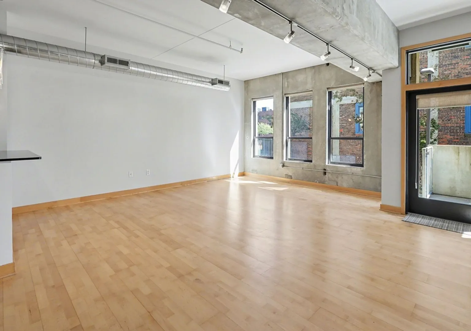 Condo - $1750 Rent - 2 bed — Photo 2