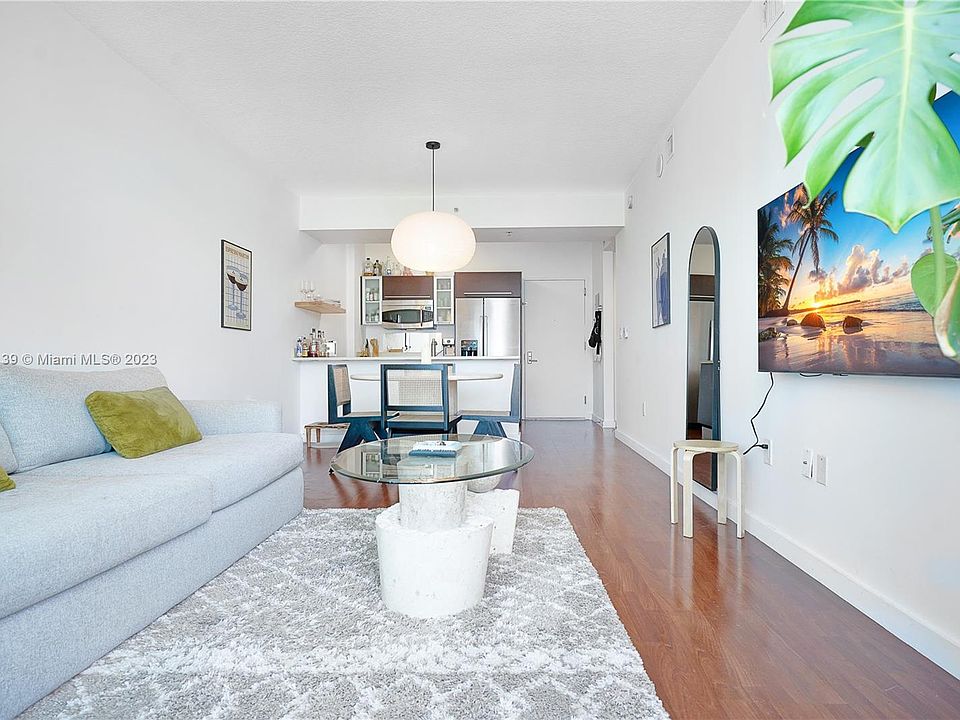 1st image of 333 NE 24th St APT 803