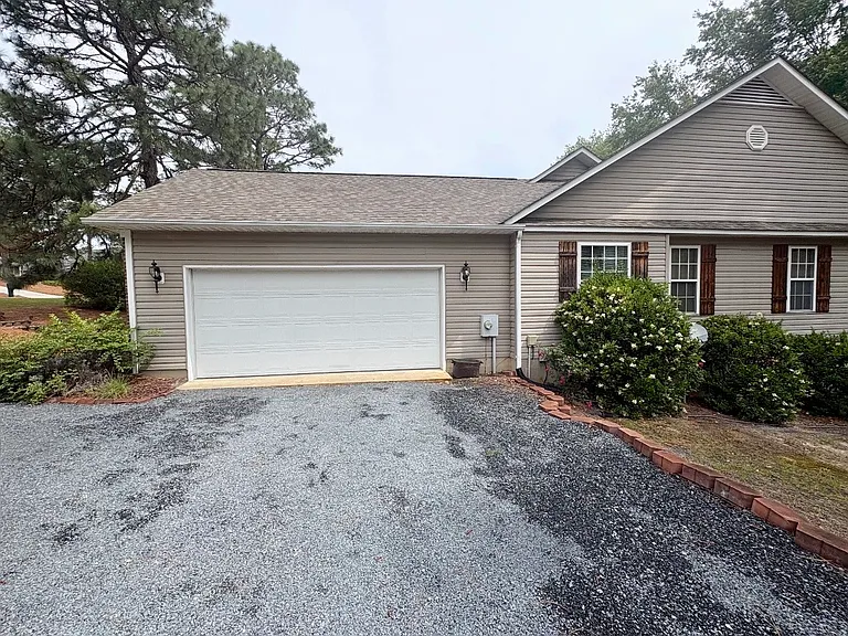 2 Overpeck Ln — Photo 8