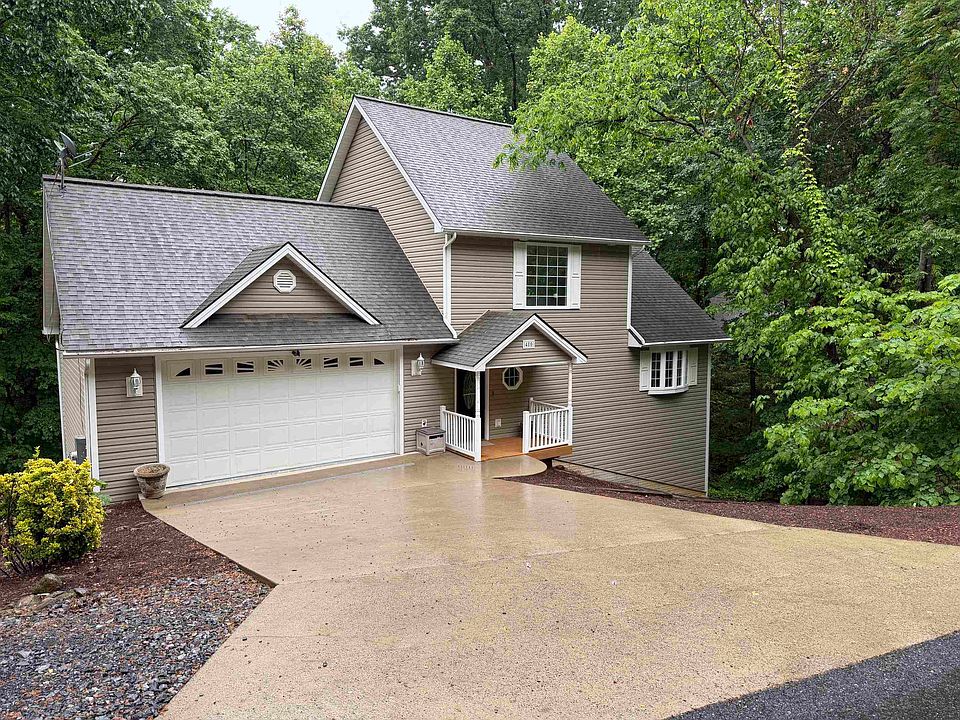 1st image of 480 Flower Dr