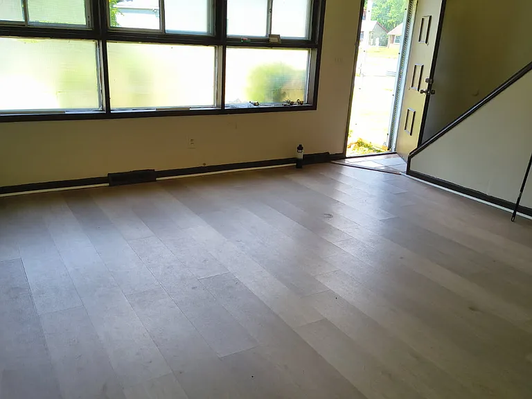 3505 Champlain Ave — Photo 3