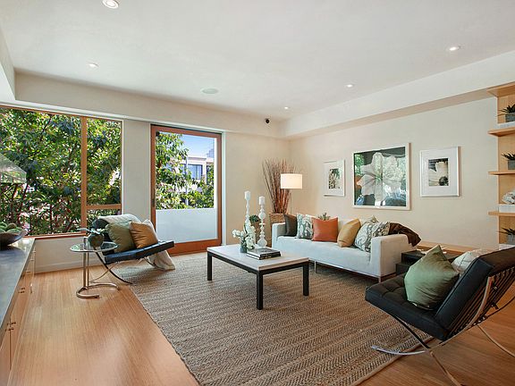 2nd image of 2837 Greenwich St