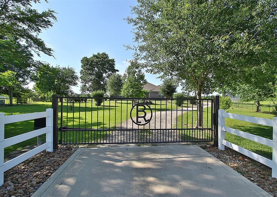 1st image of 32219 Mink Creek Ct